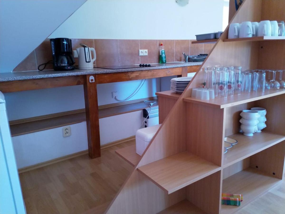 Camping & Guest House Pliskovice Mirovice Екстер'єр фото